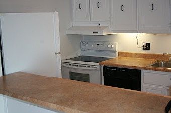 5th image of 130 N Pearl St APT 705