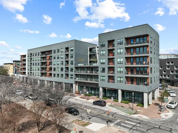 1701 Simond Ave #401, Austin, TX 78723