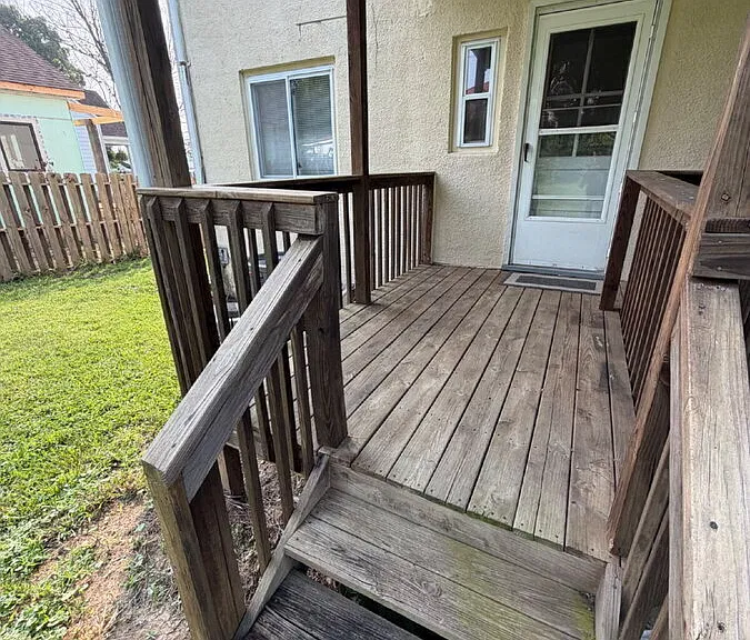 897 College Ave — Photo 23
