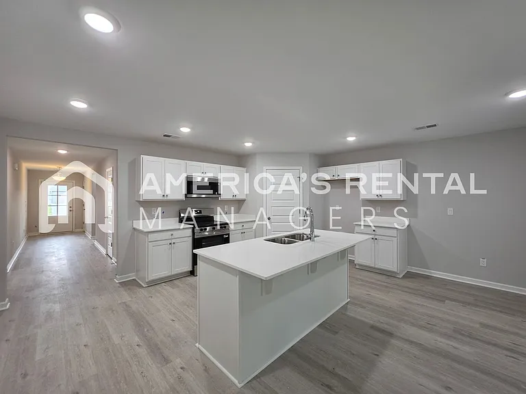 10319 Squires Way — Photo 25