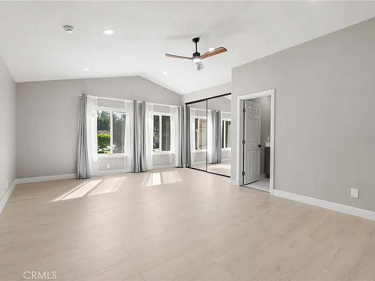 24746 Scott Ln — Photo 13