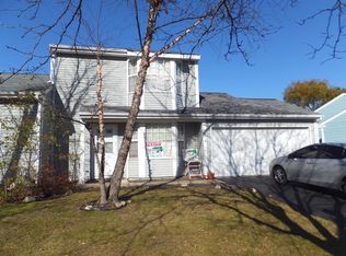 504 Lauren Ln, Island Lake, IL 60042