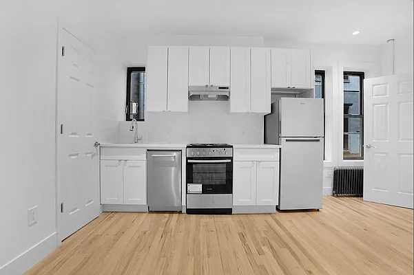 Rented by Compass | media 37