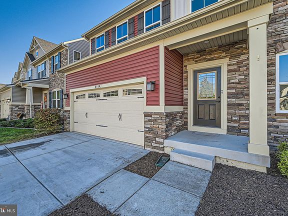 3rd image of 8184 Hickory Hollow Dr