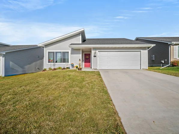 4397 E 44th St, Des Moines, IA 50317
