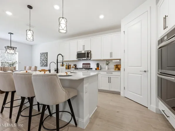 75722 BAYLEY Place, Yulee, FL 32097