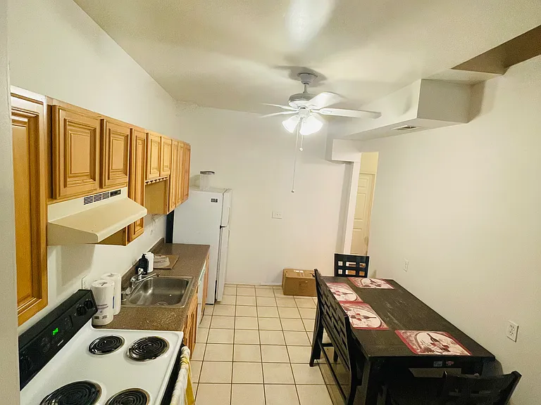 1721 Guilford Ave #3 — Photo 5