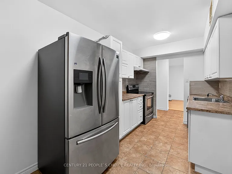 390 Dixon Rd #702 — Photo 12