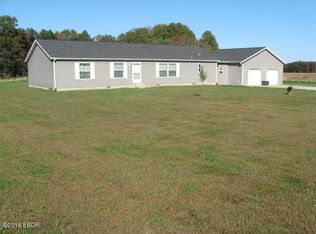 6191 Briarcroft Rd, Iuka, IL 62849