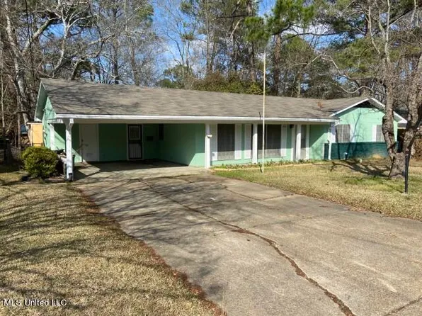 1030 Garden Park Dr, Jackson, MS 39204