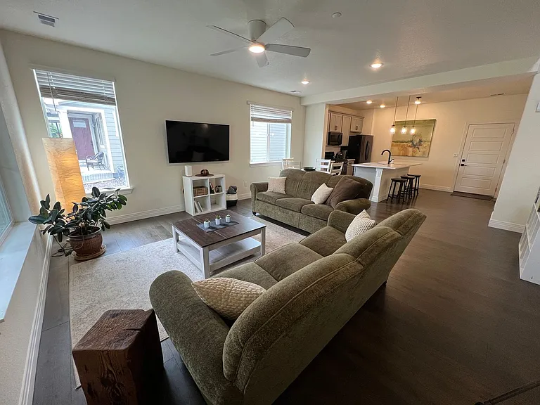1168 Bon Homme Richard Dr — Photo 3