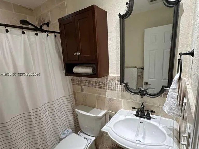 14847 SW 110th Ter #B — Photo 3