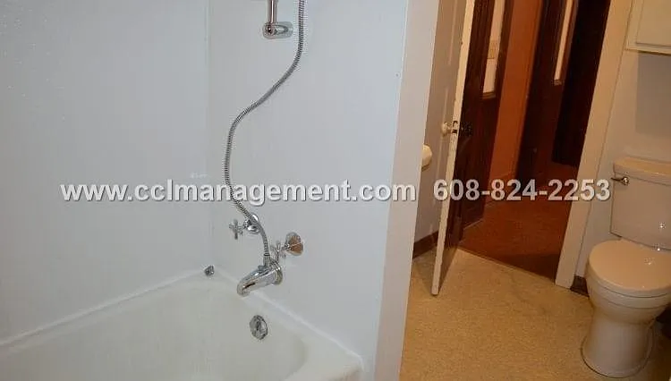 2 bed, $1,550 — Photo 3