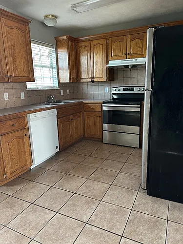 405 Cheyenne Pl Photo 1