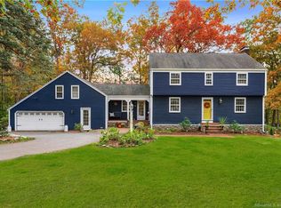 22 Applewood Ln, Glastonbury, CT 06033