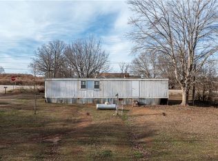 956 Highway 59, Commerce, GA 30530