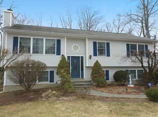 21 N 2nd St, Cortlandt Manor, NY 10567