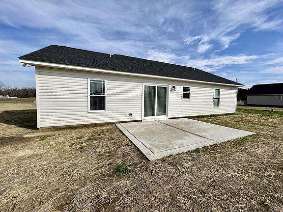 3rd image of 40 Old Hamilton Rd