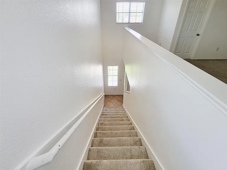 21382 Beacon Springs Ln — Photo 18