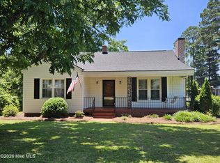 207 Stewart Avenue, Clinton, NC 28328