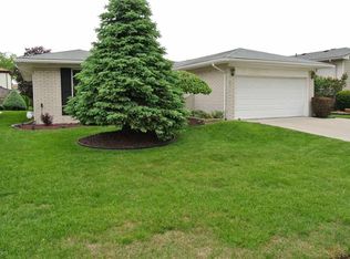 38966 Marlborough Dr, Sterling Heights, MI 48310