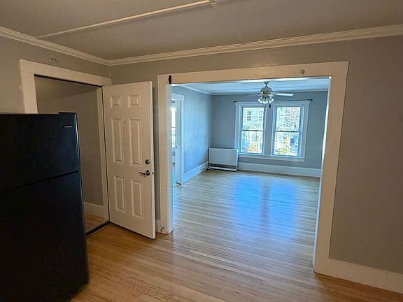 5th image of 75 Allison St APT 1