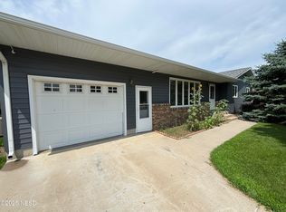 407 Palmquist Ave, Hayti, SD 57241