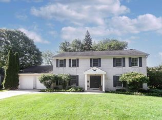 155 Shady Ln, Bartlett, IL