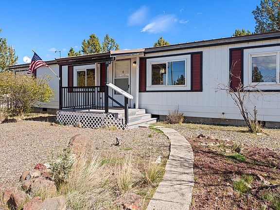 4th image of 5674 SE Davis Loop