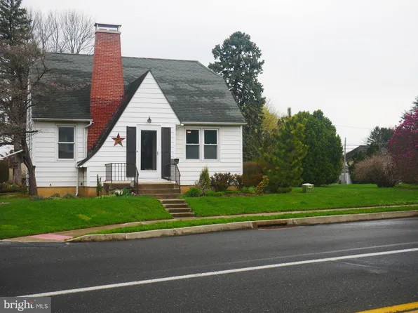 20 S Lingle Ave, Palmyra, PA 17078