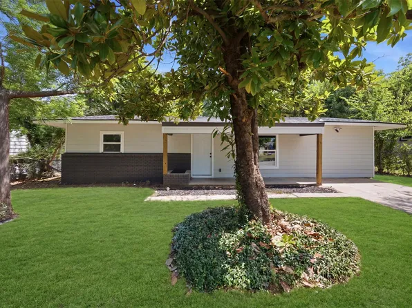 4704 Forbes St, Fort Worth, TX 76105