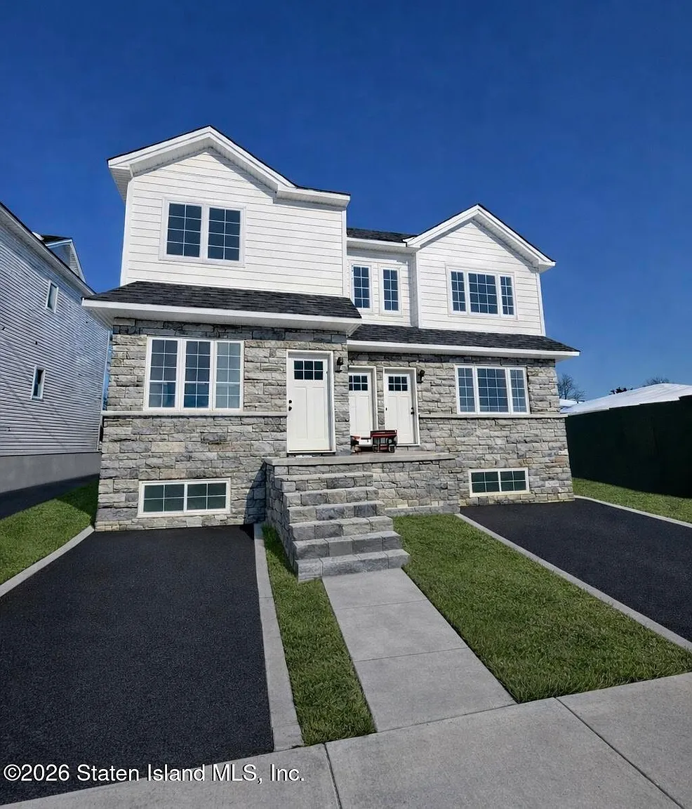 4691 Amboy Rd photo 1