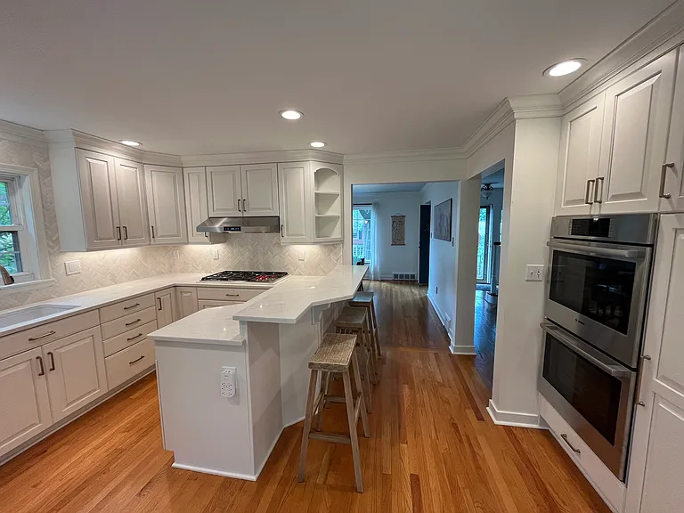 162 Mayfair Dr — Photo 10