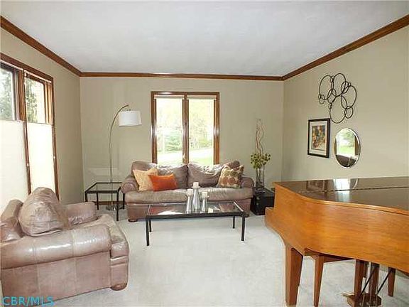 4th image of 606 Sycamore Mill Dr