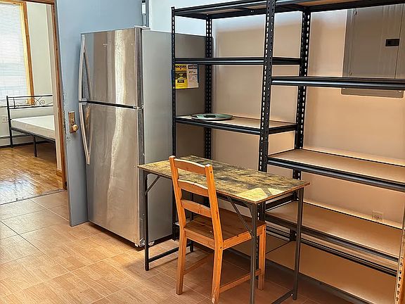 4th image of 324 53rd St #2F