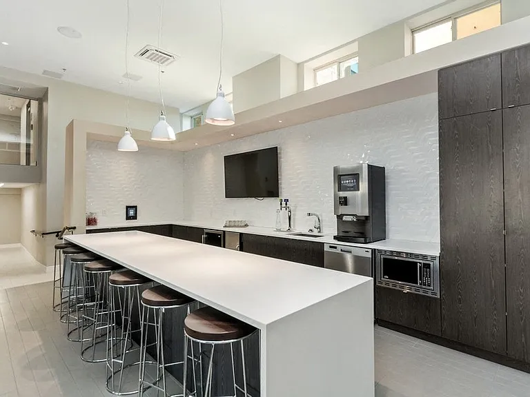 Carver and Slowe Apartments — Photo 15
