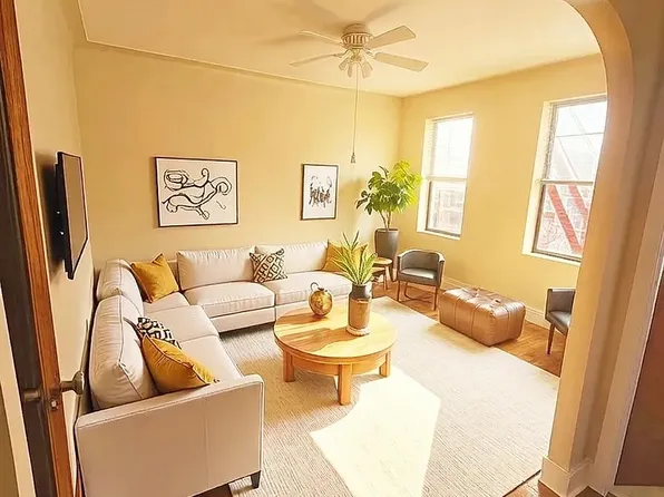 9159 191st St APT 4C, Hollis, NY 11423