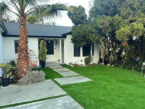 Beautiful outdoor oasis
