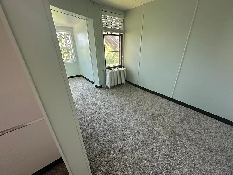 1814 E 1st St #2 — Photo 9
