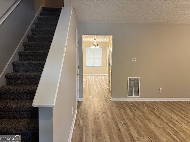3804 Waldrop Ln — Photo 4