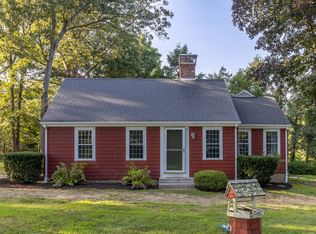 540 Sandy Hollow Rd, Mystic, CT 06355