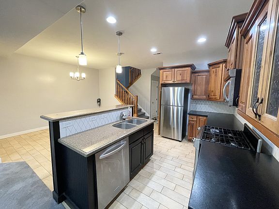 4th image of 5447 W Songbird Dr #1