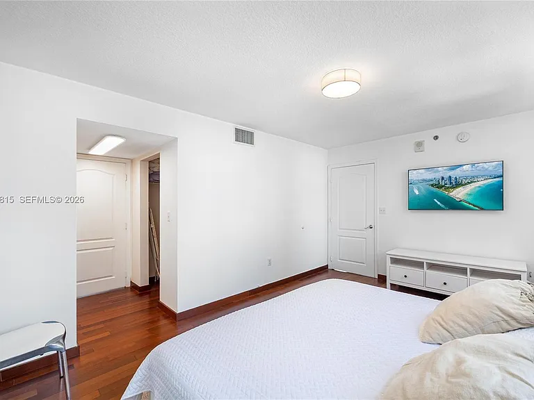 1200 Brickell Bay Dr #2824 — Photo 11