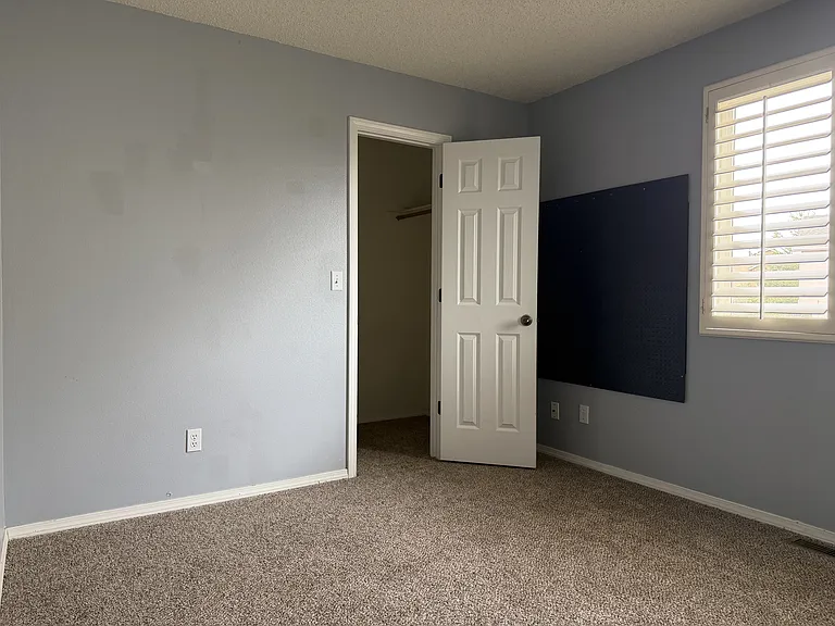 4989 Cherry Springs Dr — Photo 11