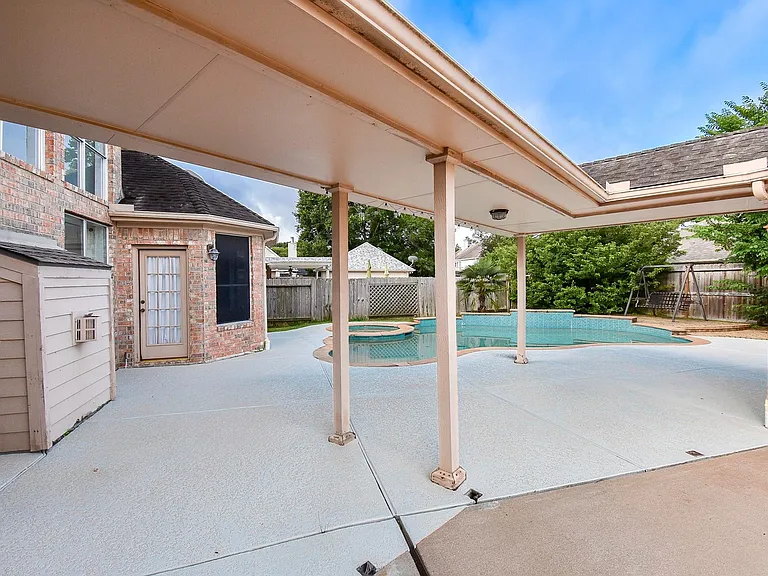 2719 Mossy Log Ct — Photo 46