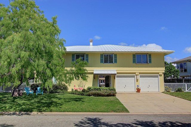 1st image of 13 Catalina Dr