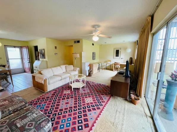 790 Lori Drive #275, Palm Springs, FL 33461