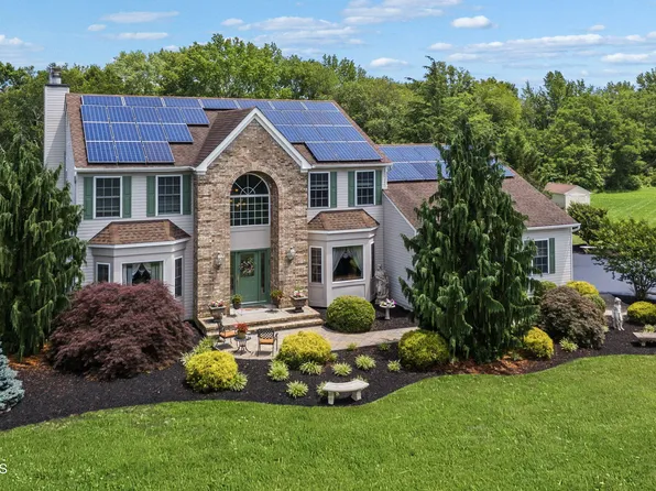 32 Langeveld Drive, Freehold, NJ 07728