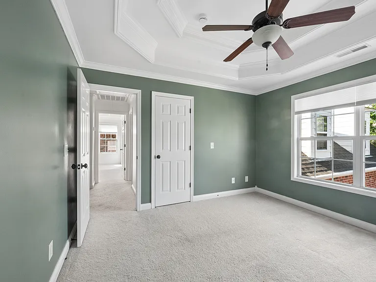 4029 Fremantle Cir — Photo 34