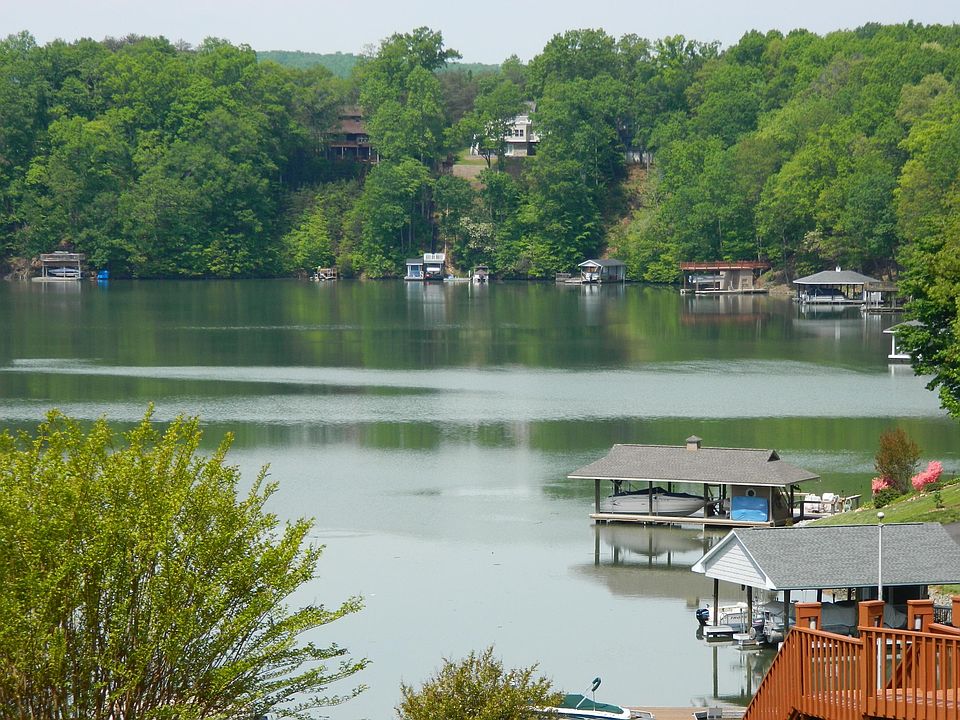 1st image of 98 Harbor Landing Dr